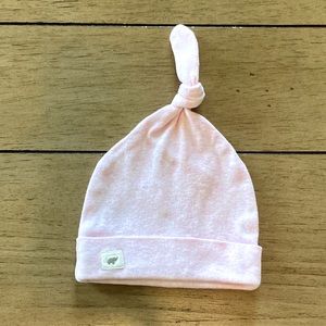 Monica & Andy Baby Pink Heather Top Knot Cap - EUC